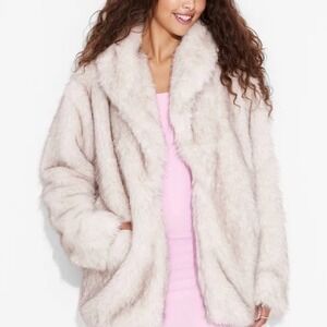 Wild Fable Women's Faux Fur Jacket Cream Size XL New With Tags